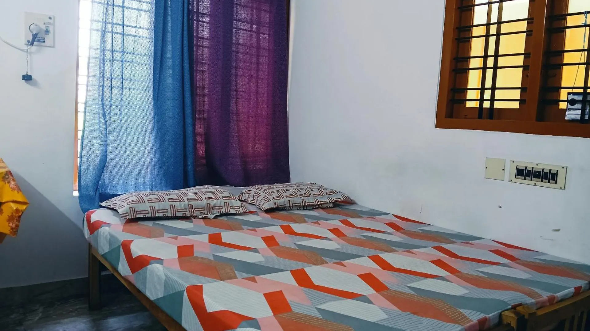招待所 Parthasarathy Home Stay 特里凡得琅